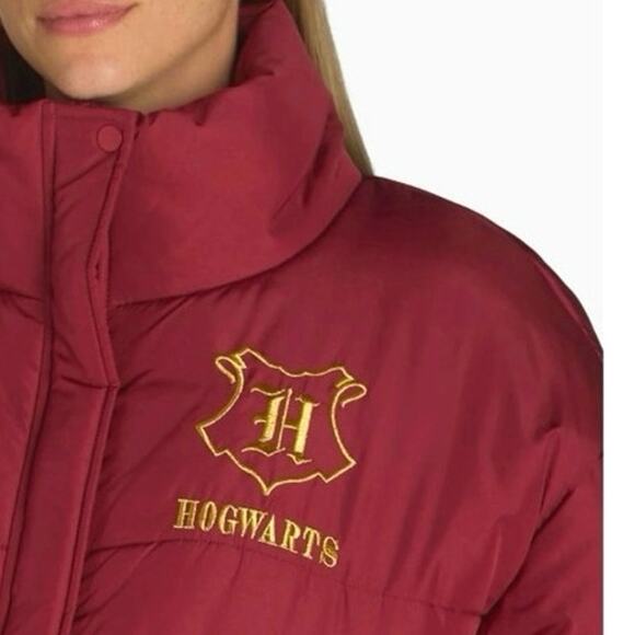 HARRY POTTER HOGWARTS Wizarding World Puffer Coat Jacket SZ XL Rhubarb Red Gold - Picture 3 of 10